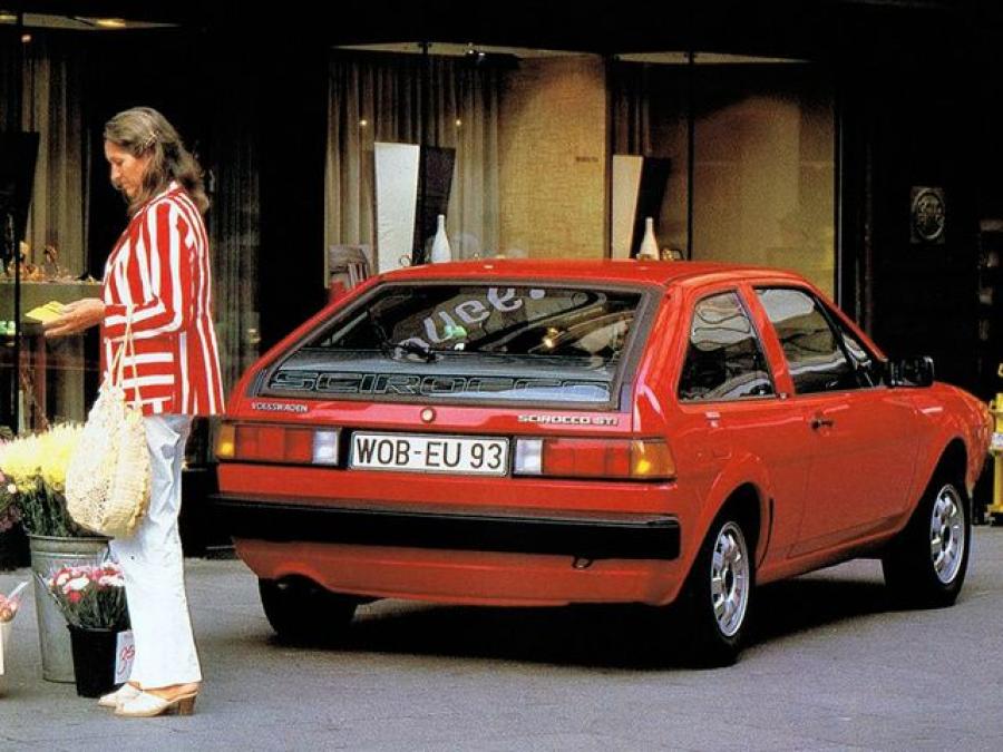  Volkswagen Scirocco GTi 1982 года  (фото 4 из 4)